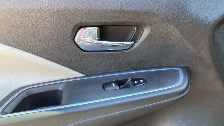 Nissan Micra 1.0 IG-T 92 Tekna 5dr Petrol Hatchback